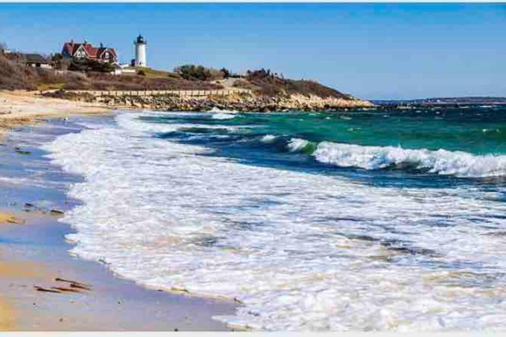 Charming Cottage Historic Falmouth Cape Cod Near Beach And Downtown 2Br 1Bath Deck エクステリア 写真